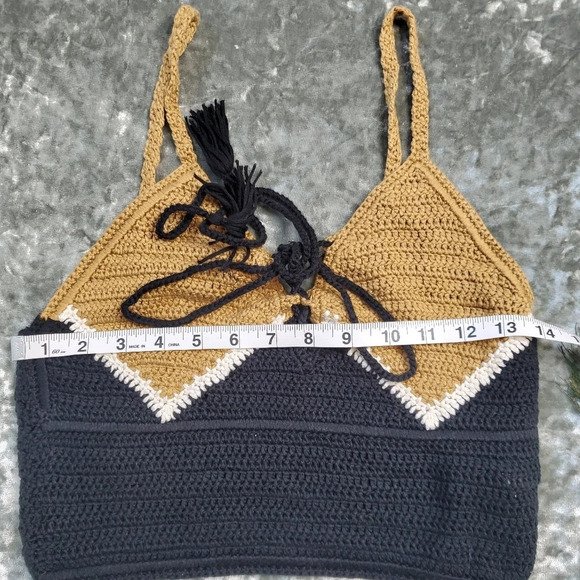 Forever 21 Cropped Knit Top - Picture 3 of 7